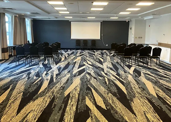 Golf hotel: Comfort Inn & Suites Virginia Beach - Norfolk Airport