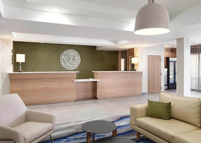 Fairfield Inn & Suites Northeast