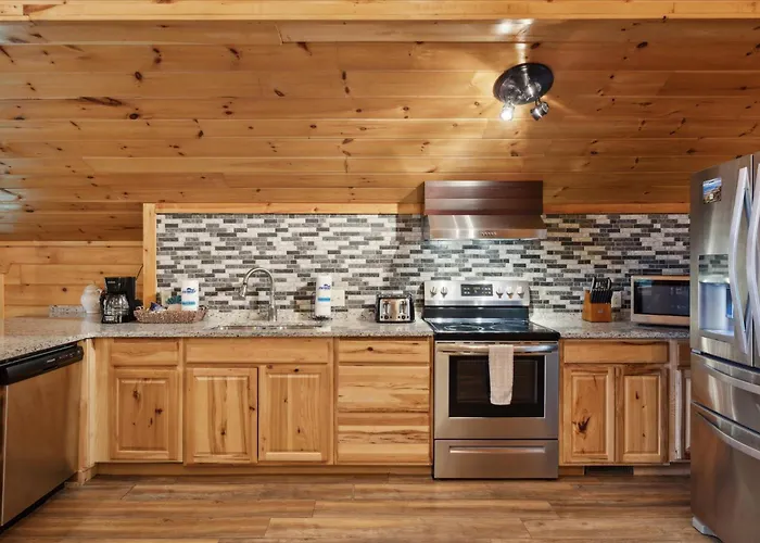 Villa: Black Bear Lodge - Game, Movie, Firepit