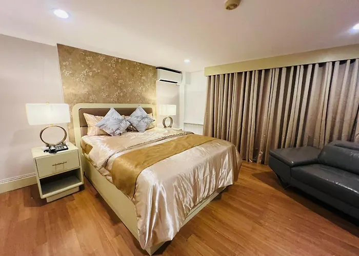 Arzo Manila