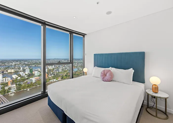 Luxury hotel only: Brisbane Skytower By Cllix