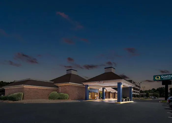 Family Hotel: Quality Inn & Suites Fayetteville I-95