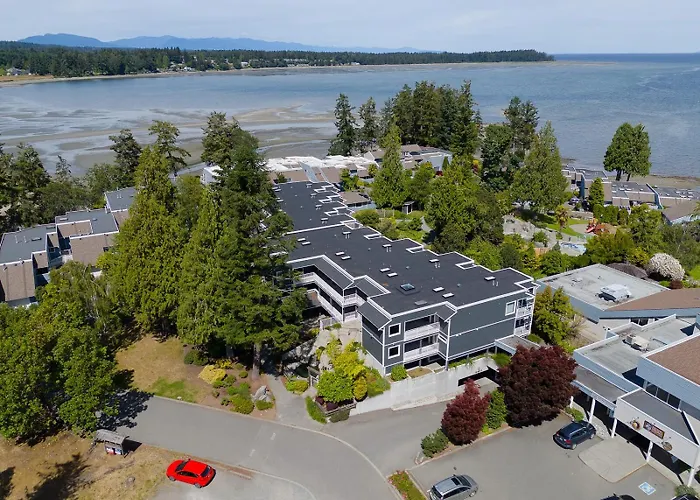 Dog friendly hotels Pacific Shores Resort & Spa