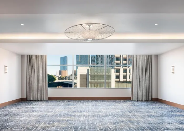 JW Marriott Los Angeles L.A. LIVE