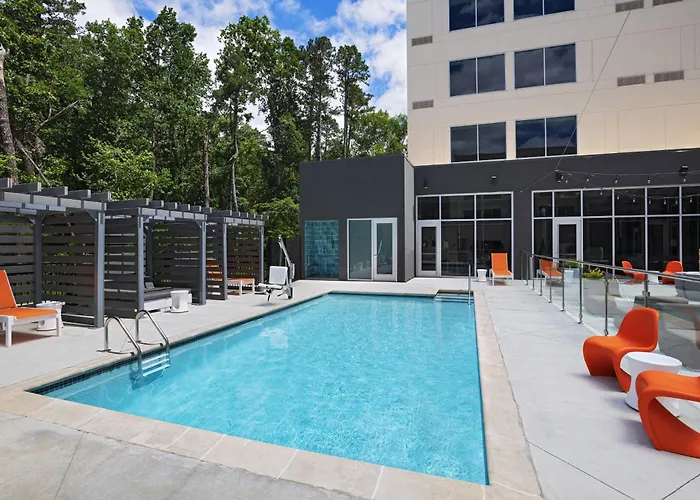 Aloft Little Rock West
