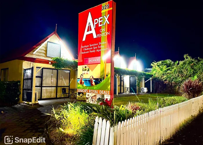 Apex On Fenton