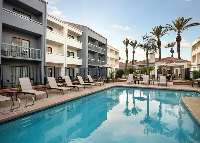 3 star hotel: Courtyard By Marriott Phoenix Mesa