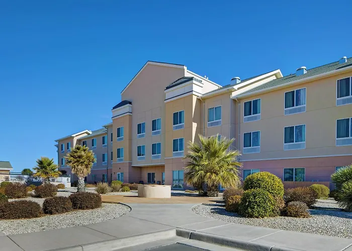Luxury hotel only: Fairfield Inn And Suites Carlsbad