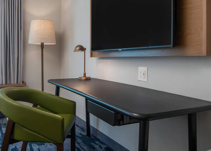 Cheap hotel: Fairfield By Marriott Inn & Suites Pensacola Pine Forest