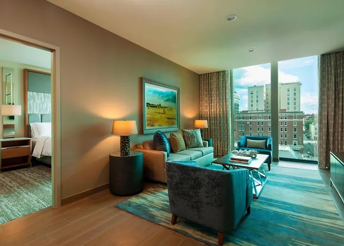 Pet Friendly hotel: The Westin Chattanooga