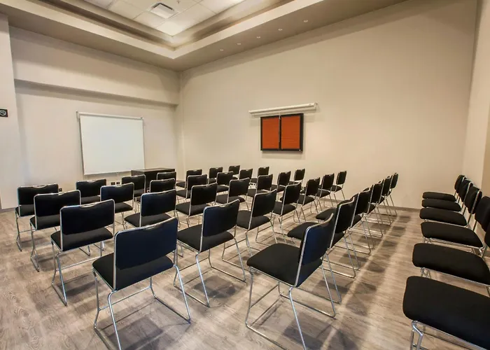 Design hotel City Express Plus By Marriott Ensenada
