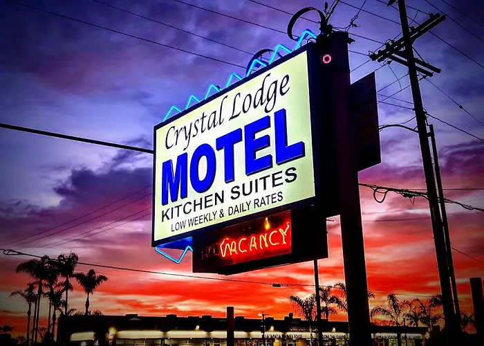 Crystal Lodge Motel