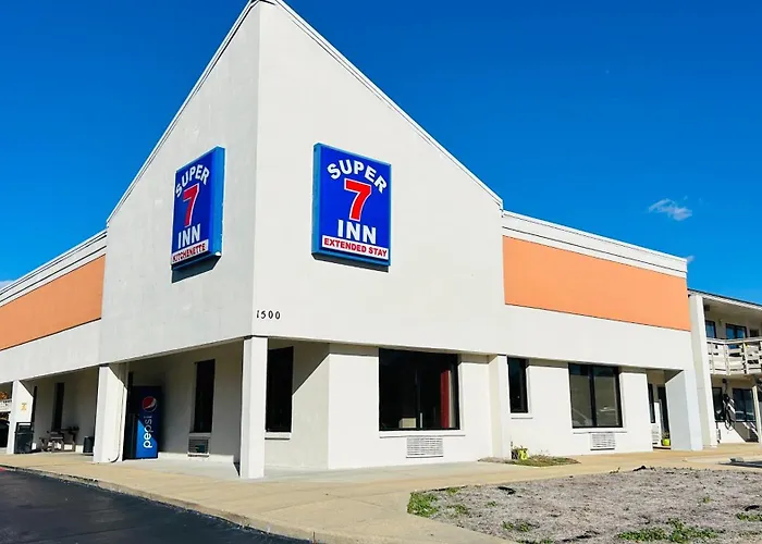 Super 7 Inn Tupelo