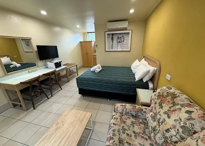 Chelsea Motor Inn