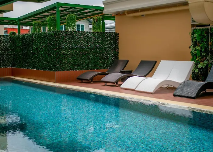 Hôtel pour familles: Siri Ratchadamnoen Bangkok Hotel