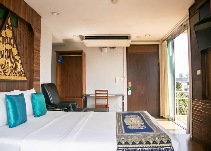 Hotel de 4 estrellas: Lamphu Tree House Boutique Hotel
