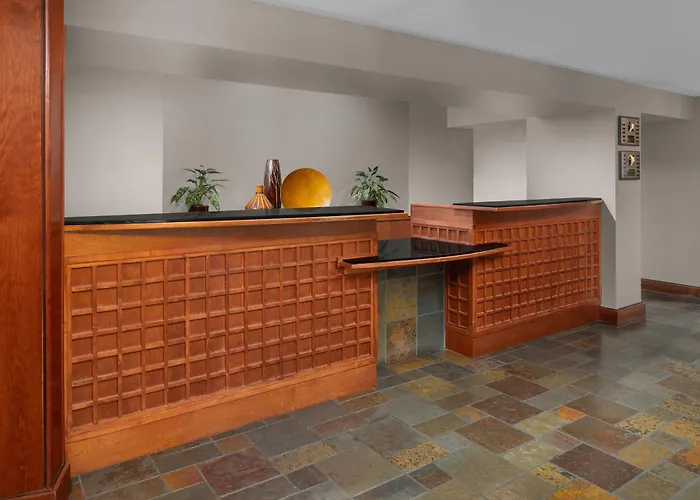 Larkspur Landing Extended Stay Suites