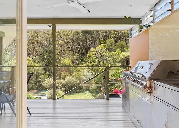 Pet Friendly hotel: Poolside Oasis - Sydney
