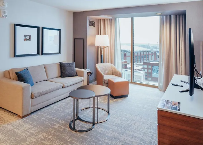 Pet Friendly hotel: Hilton Columbus Downtown