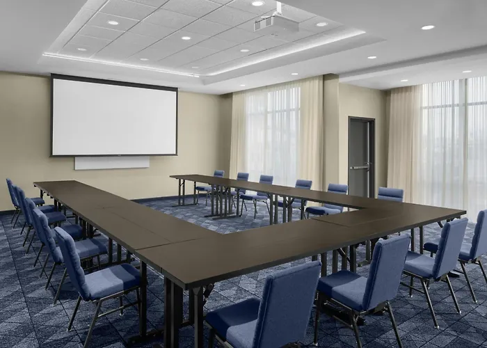 Lodge: Courtyard By Marriott San Angelo