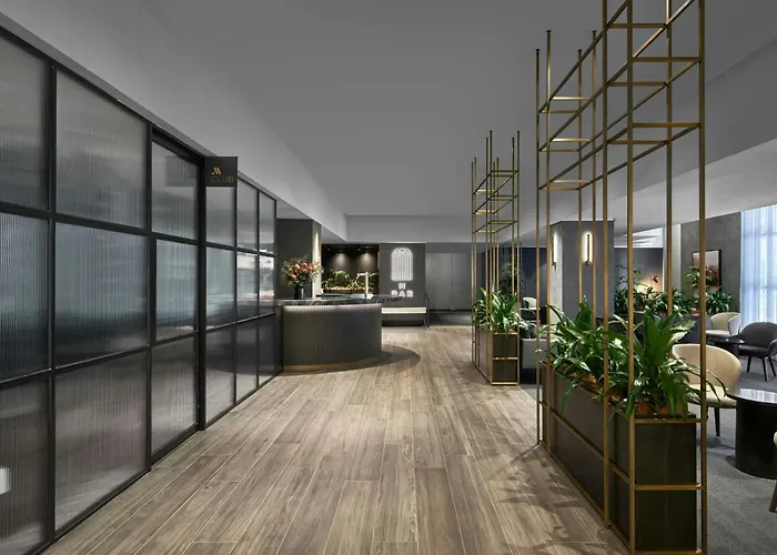Boutique hotel only: Melbourne Marriott Hotel