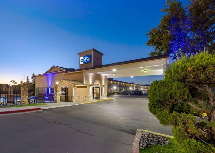 Golf hotel: Best Western Fallon Inn & Suites
