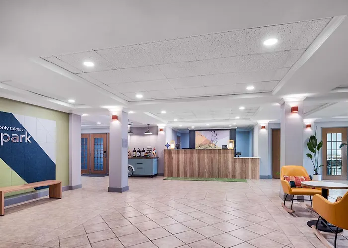 Pet Friendly hotel: Spark By Hilton Dumas