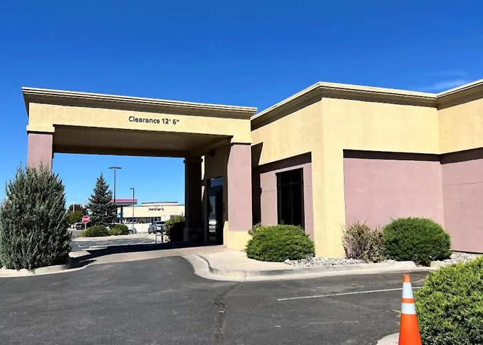 Luxury hotel only: Hampton Inn By Hilton Montrose
