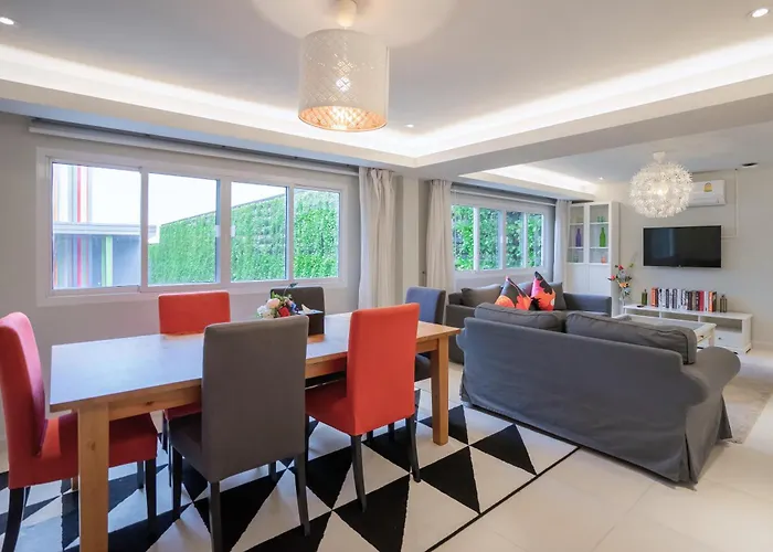 Tinidee Trendy Khaosan