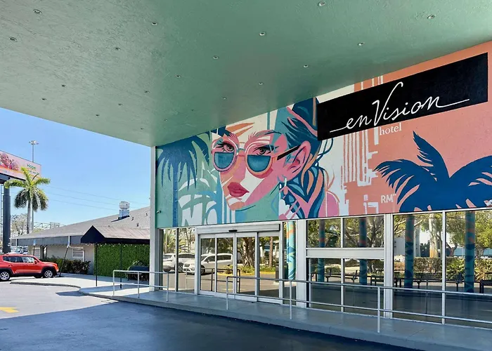 Resort: Envision Hotel Miami International Airport