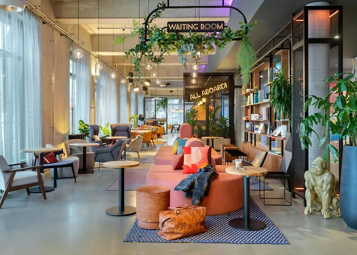 Strandhotel: Moxy Berlin Ostbahnhof