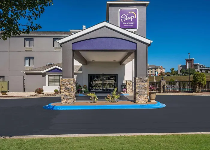 Family Hotel: Sleep Inn & Suites Cullman I-65 Exit 310