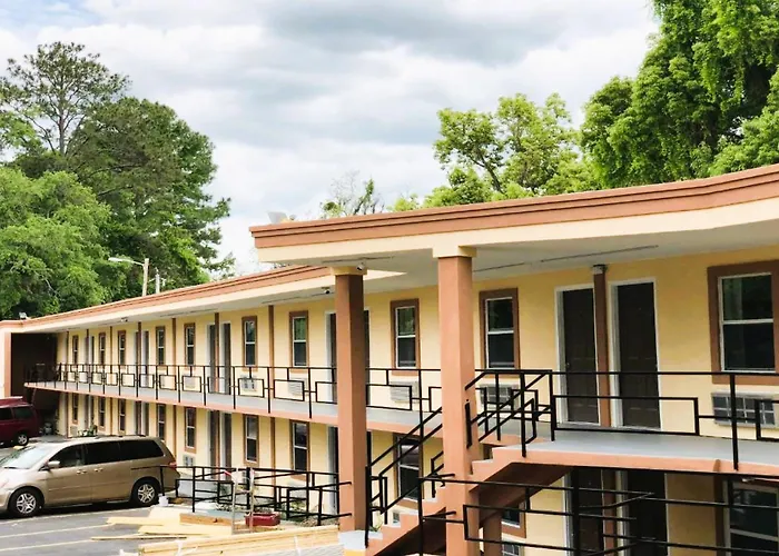 Hotel: Oyo Hotel Tallahassee Downtown