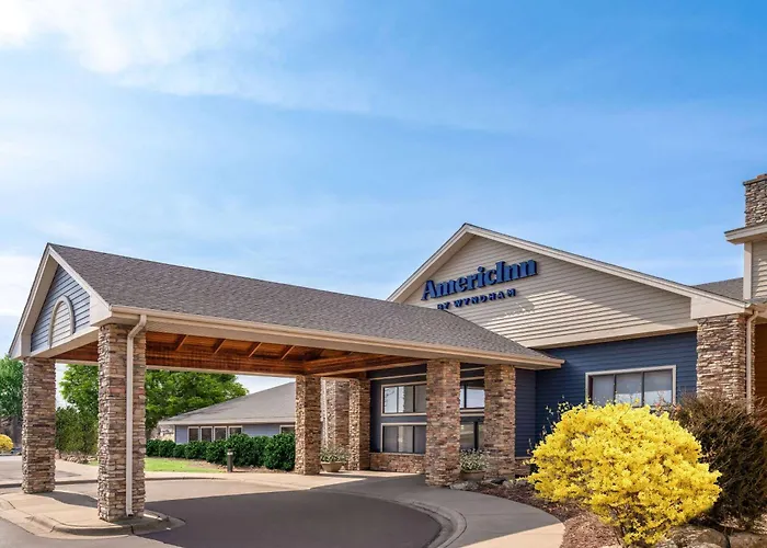 Hotel suites Americinn By Wyndham Shakopee Near Canterbury Park