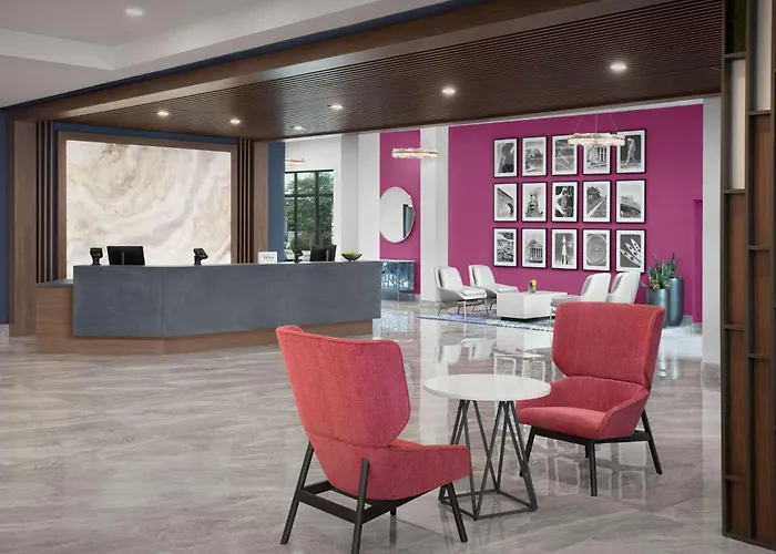 Hampton Inn /Village Of Providence, Al