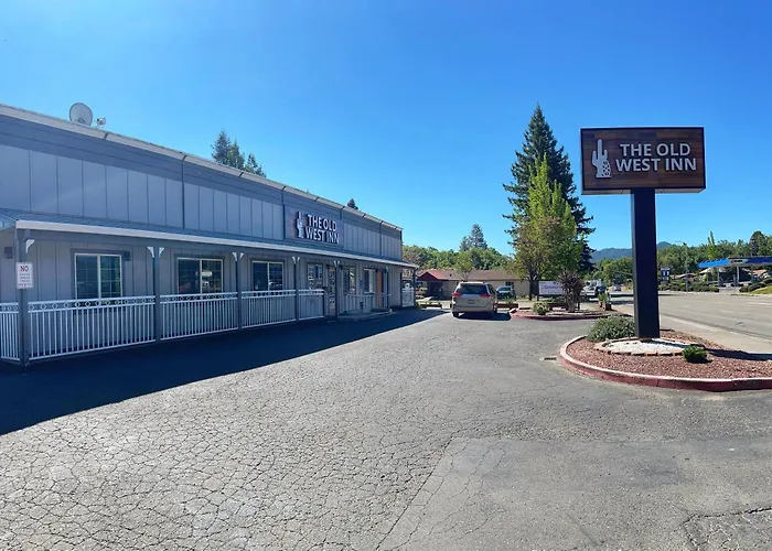 Hotel with view: The Old West Inn