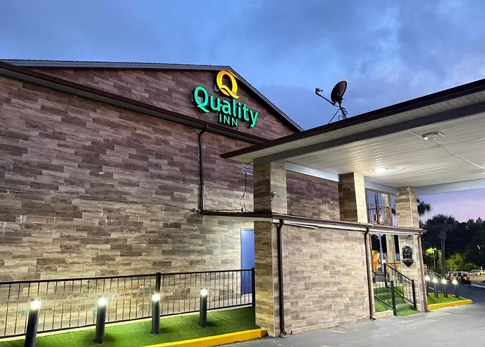 Golf hotel: Quality Inn Crestview I-10 Eglin Afb Area