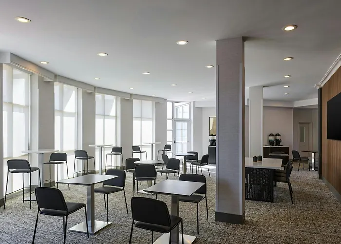 Hotel with pool: Residence Inn By Marriott Tallahassee Universities At The Capitol