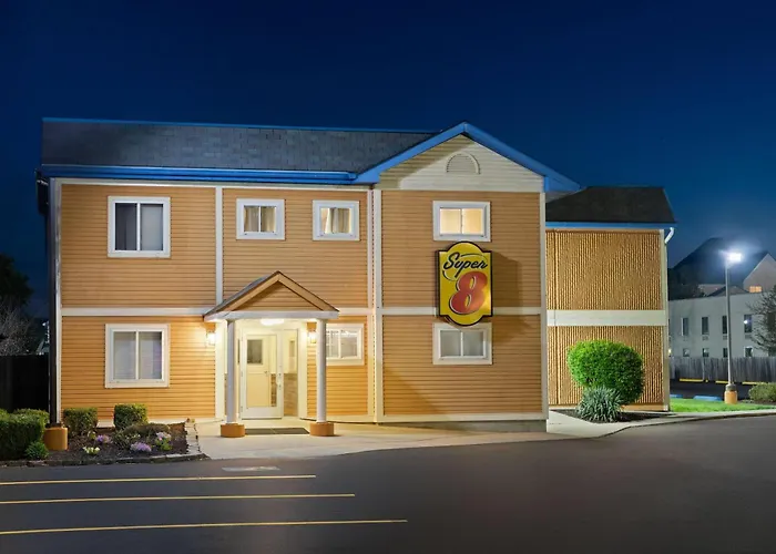 Super 8 By Wyndham