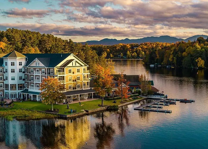 Pets Allowed Hotel Voco Saranac Lake Ny - Waterfront By Ihg