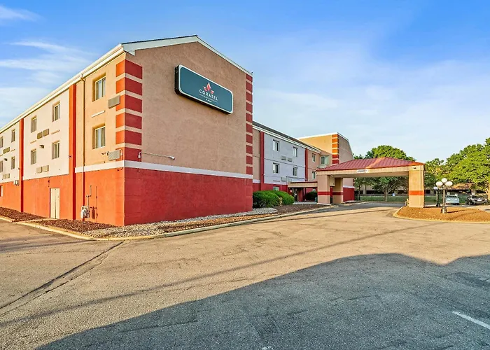 Pet Friendly hotel: Coratel Plus Suites Wichita West Airport