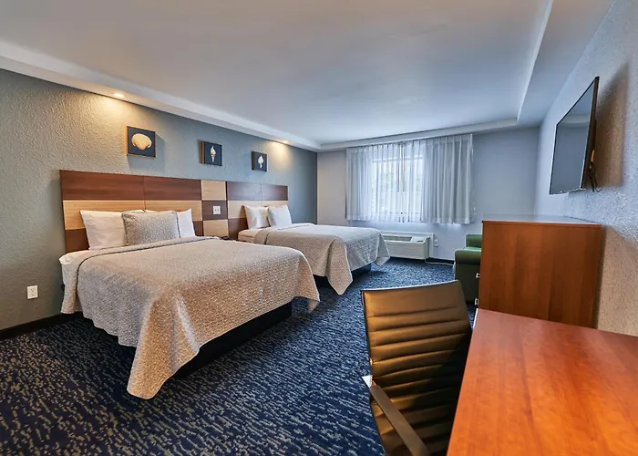Family Hotel: Hyannis Plaza Hotel