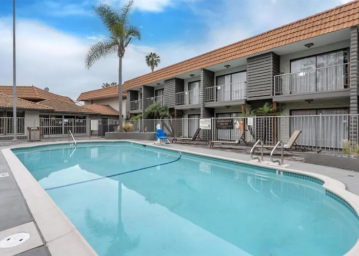 Pets Allowed Hotel Best Western Oceanside Inn