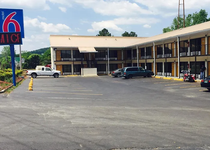 Resort: Motel 6-Dalton, Ga