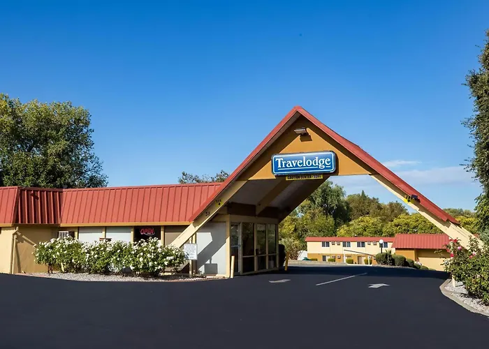 Travelodge By Wyndham South Of Redding