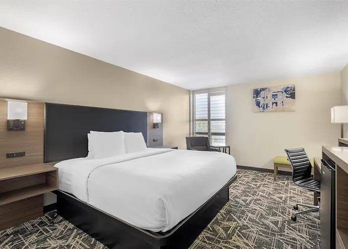 Best Western Plus And Conference Center