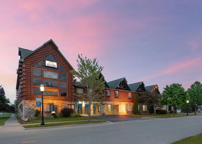 Days Inn By Wyndham - Bridgeview Area