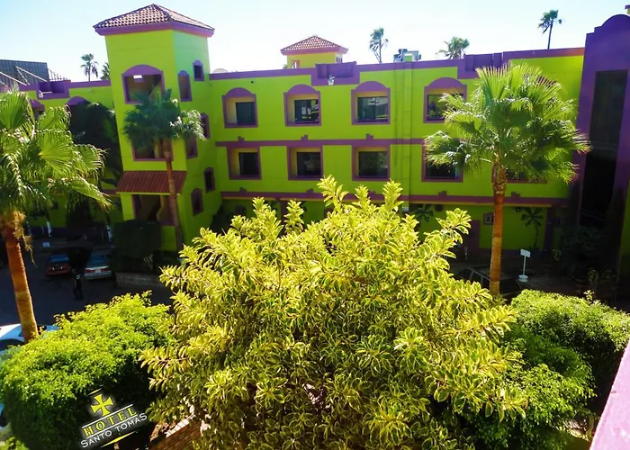 Resort: Hotel Santo Tomas