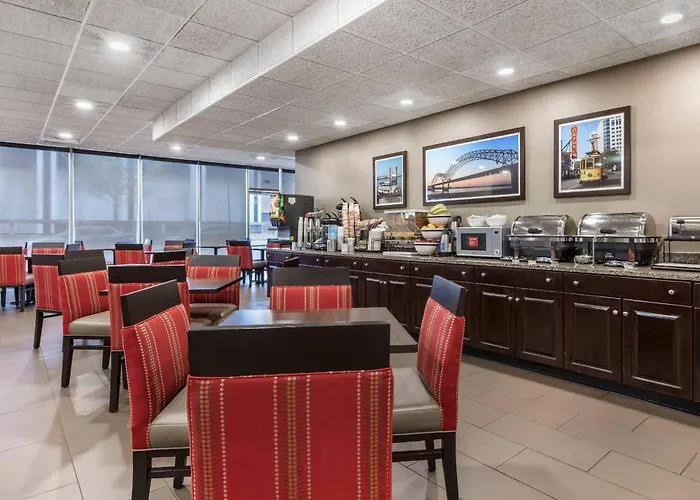 Comfort Inn Memphis Downtown