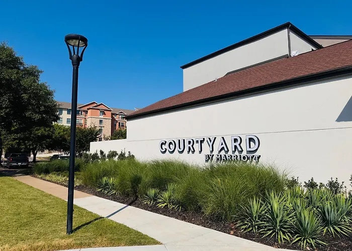 Family Hotel: Courtyard By Marriott Waco